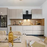בית נופש Cozy In *