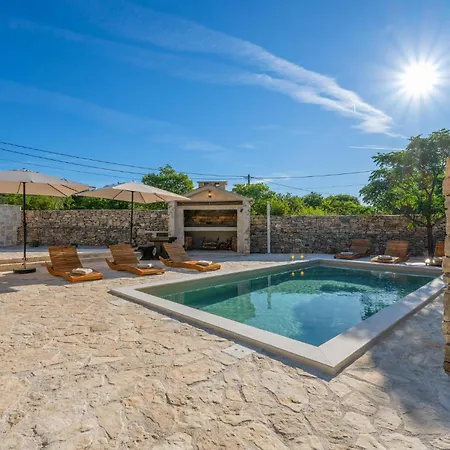 Cozy In בית נופש