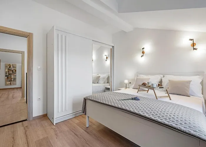 Vakantiehuis Cozy In *