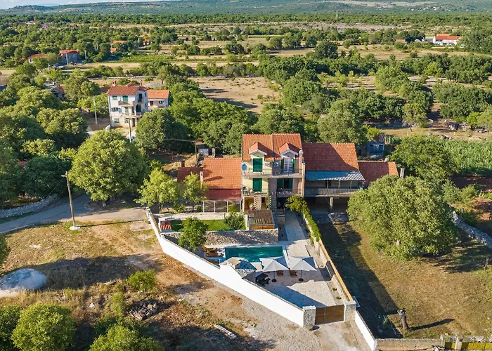 Cozy In Vakantiehuis Mirlovic Zagora